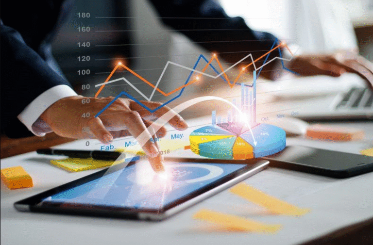 Why Clear Visual Structure Matters in Financial Decision-Making